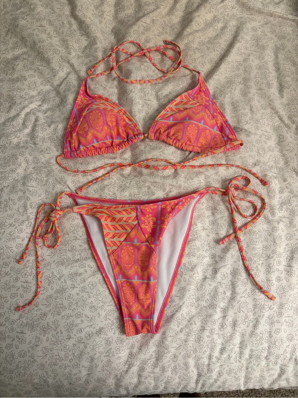 Women’s Pink & Orange Patterned Tie-Side Bikini Set, NEVER WORN!!